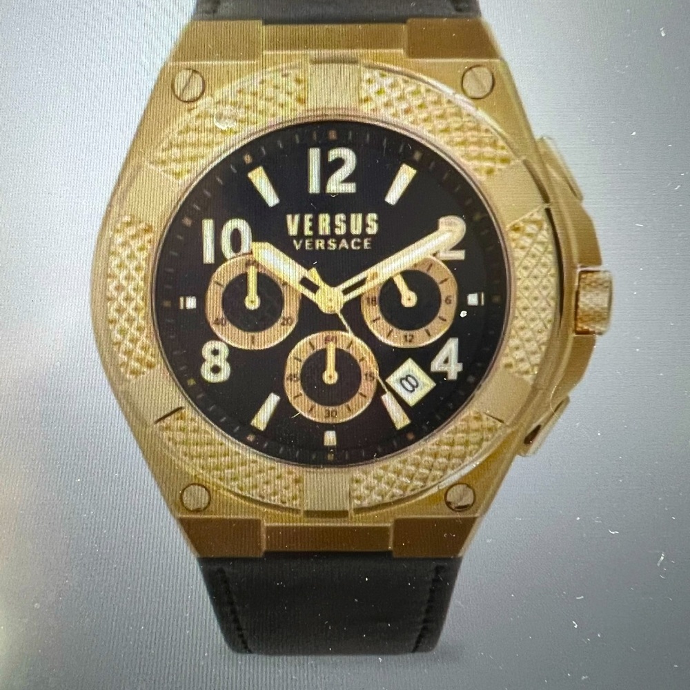 Versace Men’s Watch never worn or used.  Comes in original box with certificate.